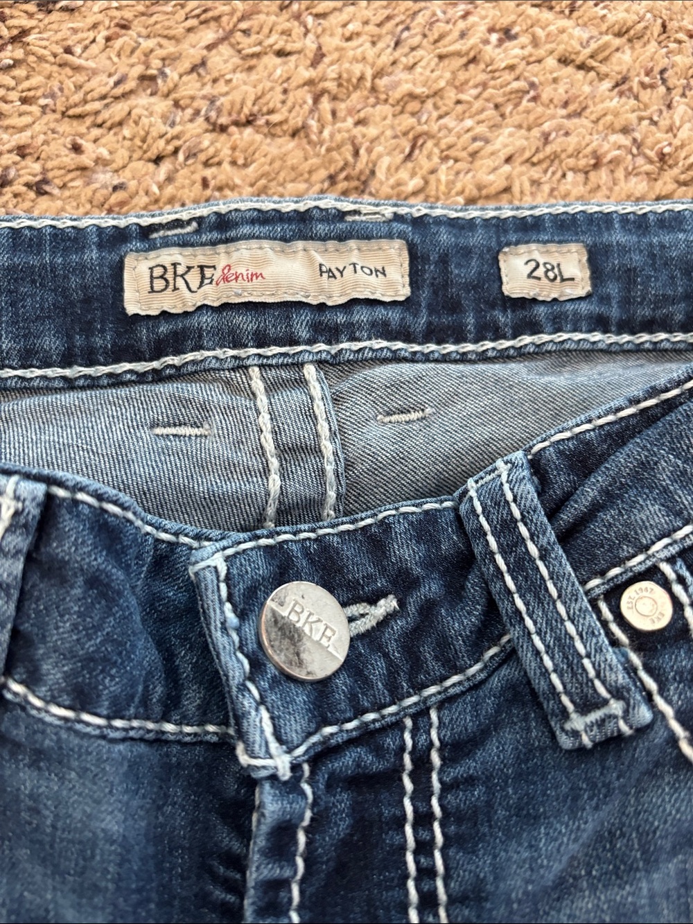 BKE Women’s Boot Cut Jeans in Dark Wash Blue - Picture 6 of 11
